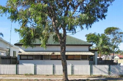 390 Ocean Beach Rd, Umina Beach, NSW 2257