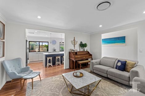 Property photo of 32 Bridle Street Mansfield QLD 4122