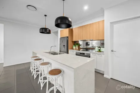 Property photo of 35 Baldwin Crescent Pimpama QLD 4209