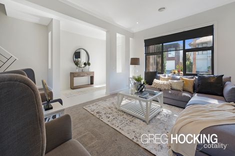 Property photo of 22 Oakmont Crescent Heatherton VIC 3202