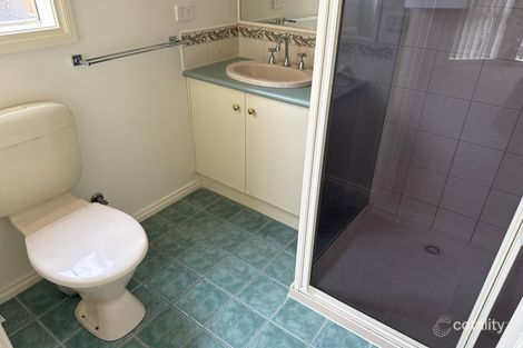 Property photo of 24 Turella Close Berwick VIC 3806