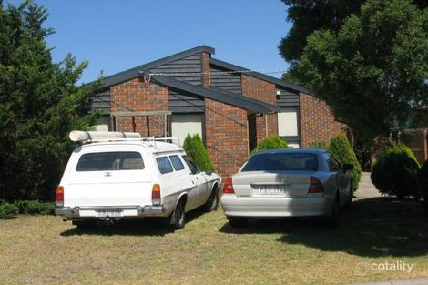 18 Mayfield Gr, Altona Meadows, VIC 3028