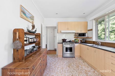 Property photo of 6 Paterson Crescent Greensborough VIC 3088
