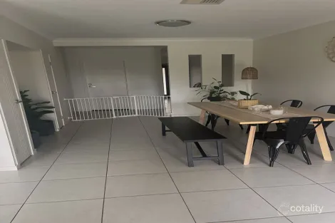 Property photo of 7/1-5 Anna Louise Terrace Windaroo QLD 4207