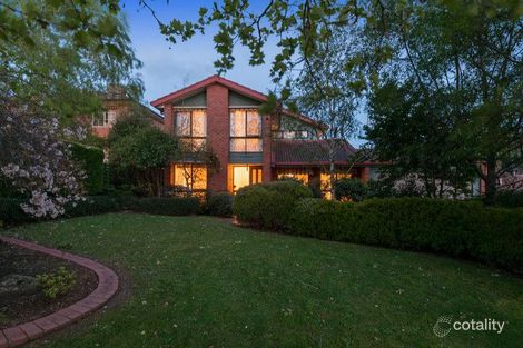 7 Summerhill Park Dr, Mooroolbark, VIC 3138