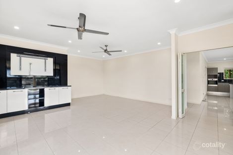 Property photo of 51 Summerhill Drive Mooroobool QLD 4870