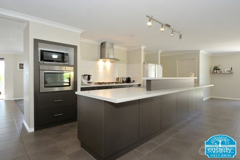 Property photo of 7 Parakeet Bend Baldivis WA 6171