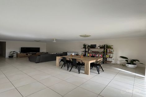 Property photo of 2/21 John Oxley Drive Gracemere QLD 4702