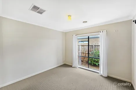 Property photo of 22 McMahon Avenue Armstrong Creek VIC 3217