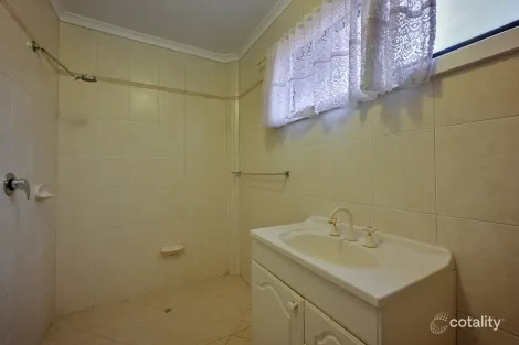Property photo of 1 Raedel Court Port Augusta West SA 5700