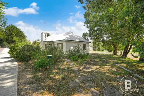 2 Neill St, Beaufort, VIC 3373