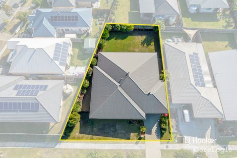 Property photo of 15 Sandell Street Yarrabilba QLD 4207