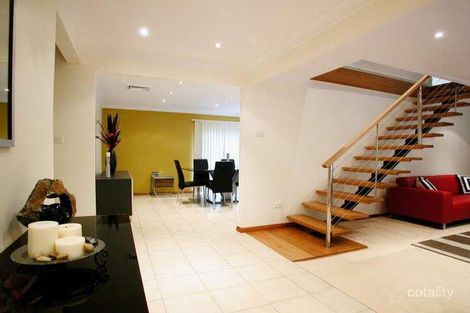 Property photo of 2 William James Drive Mount Kembla NSW 2526