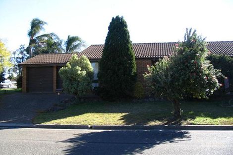 Property photo of 2 Tulloch Close Casula NSW 2170