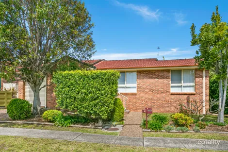 Property photo of 2/9 Panbula Place Flinders NSW 2529