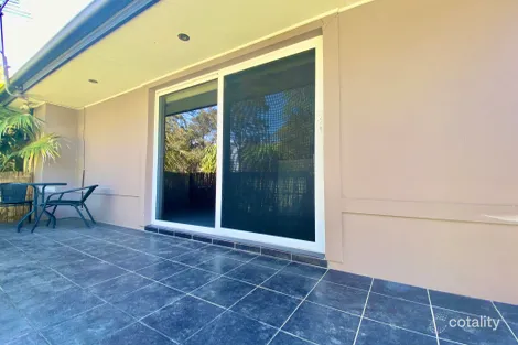 Property photo of 10 Marsden Close Bossley Park NSW 2176
