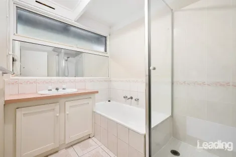 Property photo of 7 Sturt Street Sunbury VIC 3429