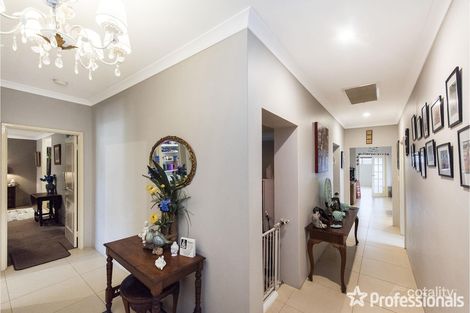 Property photo of 1 Madeira Turn Byford WA 6122