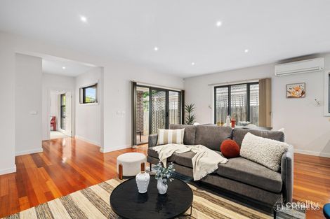 Property photo of 1/12 Amelia Crescent Doncaster East VIC 3109