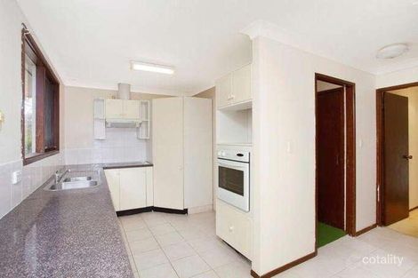 Property photo of 10 Holly Avenue Narara NSW 2250