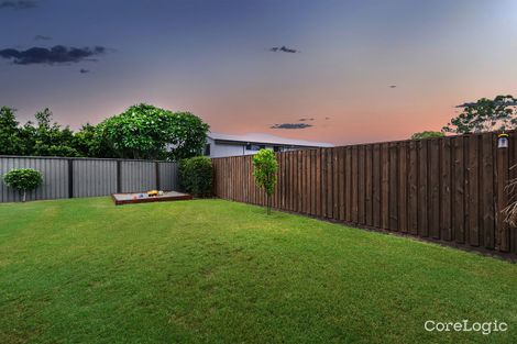 Property photo of 37 Seeana Crescent Bridgeman Downs QLD 4035