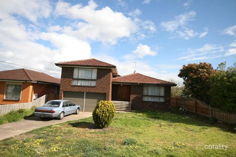 11 Nalangil Ave, Hamlyn Heights, VIC 3215