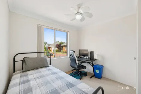Property photo of 14/10 Delamere Way Camillo WA 6111