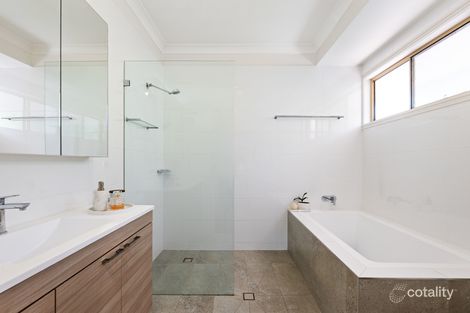 Property photo of 3 Sachs Court Kenmore QLD 4069