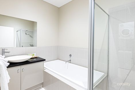 Property photo of 2/38 Barbro Terrace Warrnambool VIC 3280