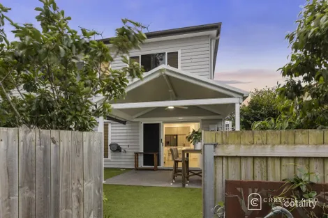 2/5 Stellmach St, Everton Park, QLD 4053