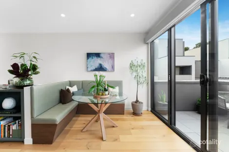 Property photo of 26 Amara Circuit Oakleigh South VIC 3167
