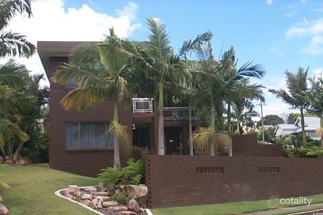 77 Southerden St, Sandgate, QLD 4017