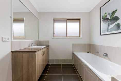 Property photo of 7 Observation Circuit Nambour QLD 4560