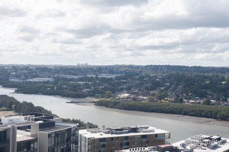 Property photo of 2011/17 Wentworth Place Wentworth Point NSW 2127