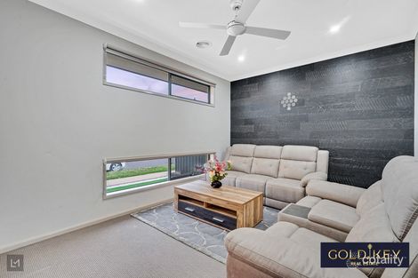 Property photo of 16 Airedale Avenue Tarneit VIC 3029