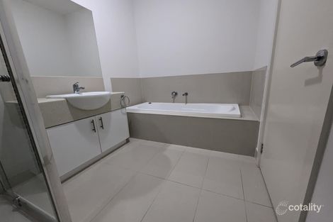 Property photo of 14 Densham Way Craigieburn VIC 3064