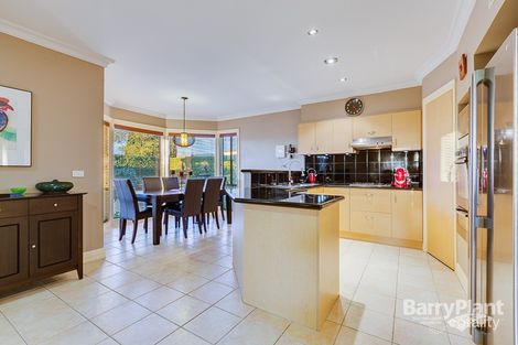 Property photo of 22 Rowell Place Taylors Lakes VIC 3038