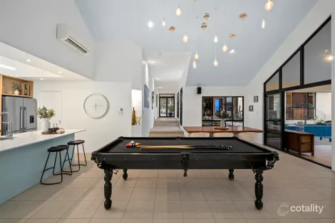 Property photo of 35 Bellbird Place McDowall QLD 4053