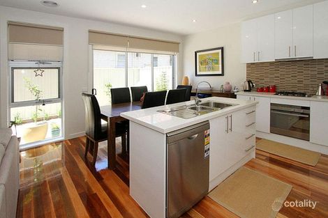 Property photo of 2/22 Lex Grove Oak Park VIC 3046