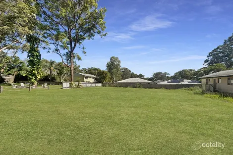 122 Laurel St, Russell Island, QLD 4184