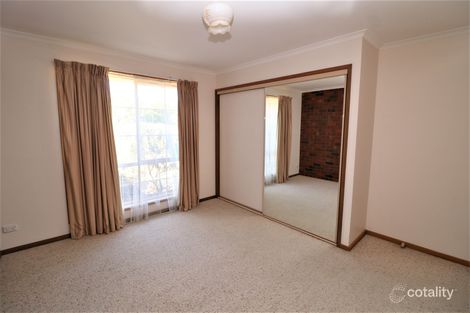 Property photo of 2/20 Mulquiney Crescent Highton VIC 3216