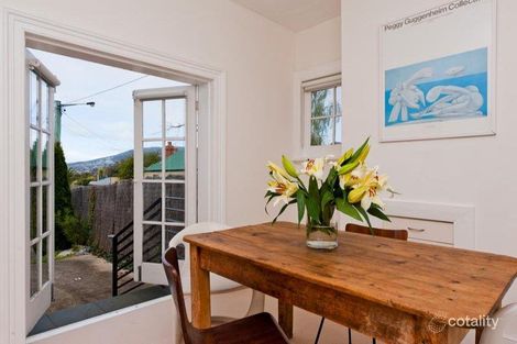 12 Fitzroy Pl, Sandy Bay, TAS 7005