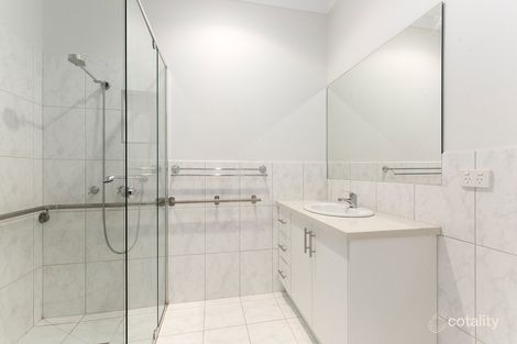 Property photo of 3/4 Daniher Close Berwick VIC 3806