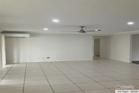 Property photo of 21 Venison Crescent Springfield Lakes QLD 4300