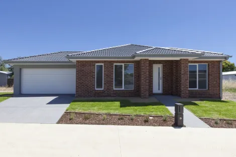 6 Lavender Tce, Ararat, VIC 3377