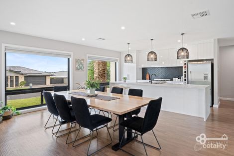 11 Oakmont Ct, Worrolong, SA 5291