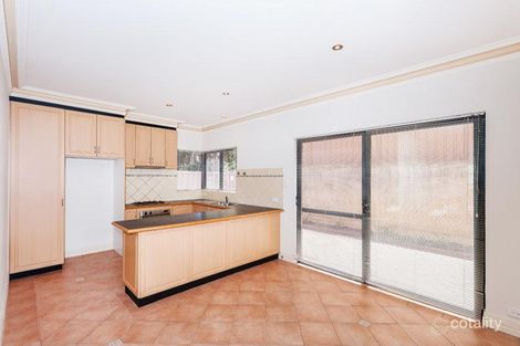 Property photo of 7/152 Gwenyfred Road Kensington WA 6151