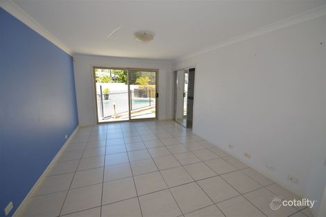 Property photo of 19 Portreeves Place Arundel QLD 4214