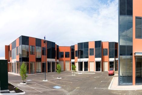 8/16 Yampi Way, Willetton, WA 6155