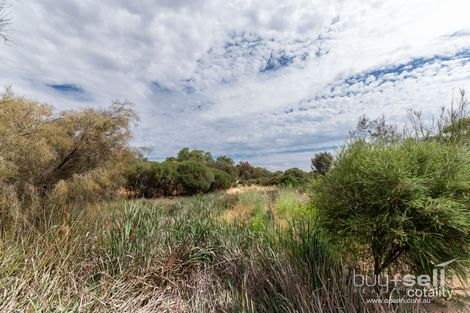 Property photo of 16 Eucalypt Bend Wundowie WA 6560